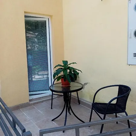 Miduci アパート *