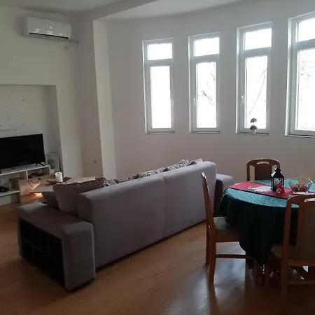 Miduci アパート *